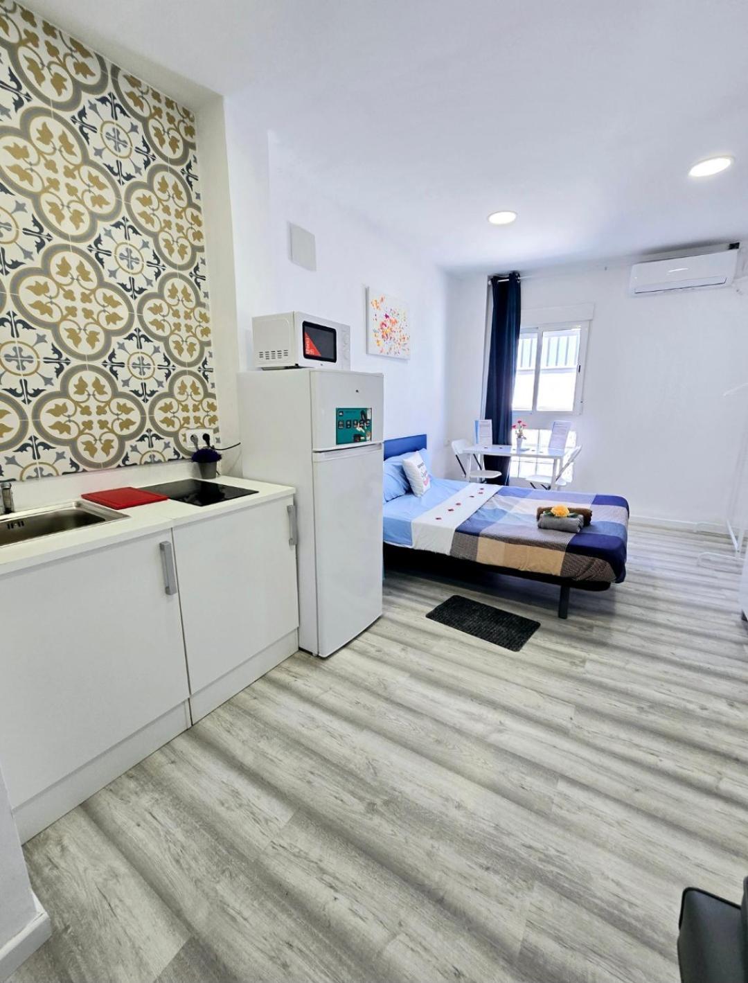 Apartamento Metro Manises Y Aeropuerto Extérieur photo